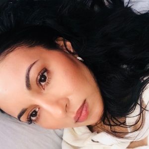 Meet your Posher, Elsie